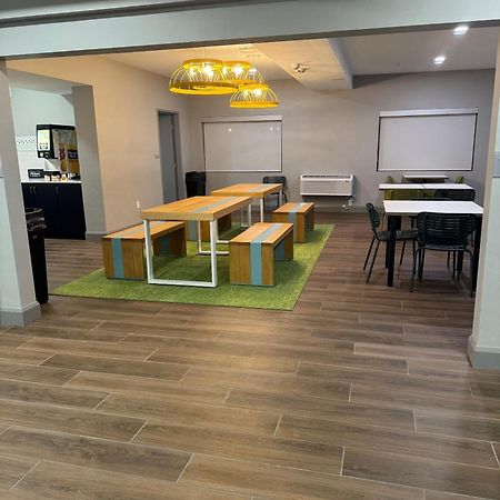 Spark By Hilton Tucson Airport Εξωτερικό φωτογραφία