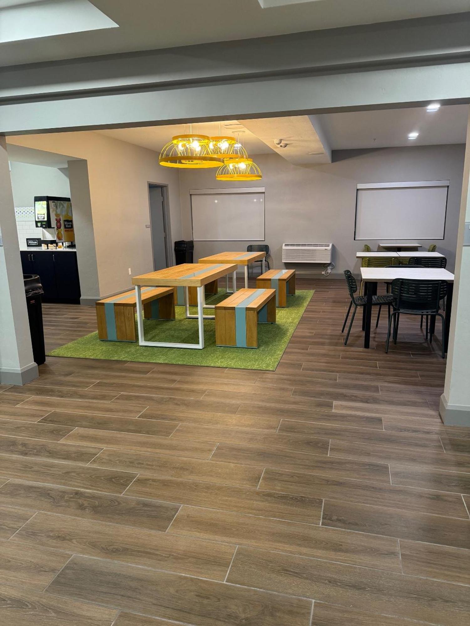 Spark By Hilton Tucson Airport Εξωτερικό φωτογραφία