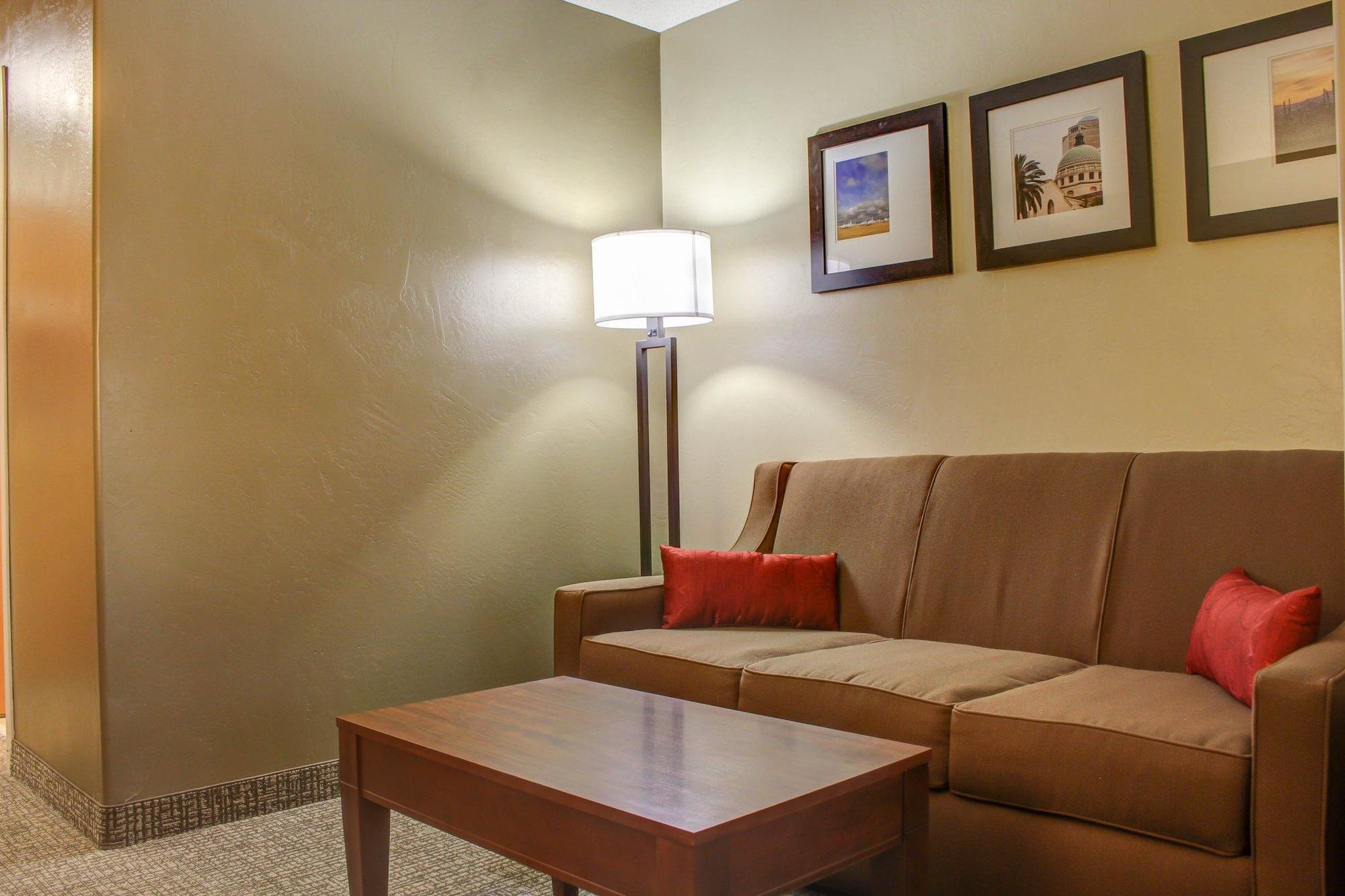 Spark By Hilton Tucson Airport Εξωτερικό φωτογραφία